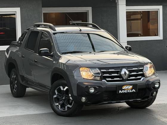 RENAULT OROCH 1.3 TCE FLEX OUTSIDER X-TRONIC RENAULT OROCH 1.3 TCE FLEX OUTSIDER X-TRONIC